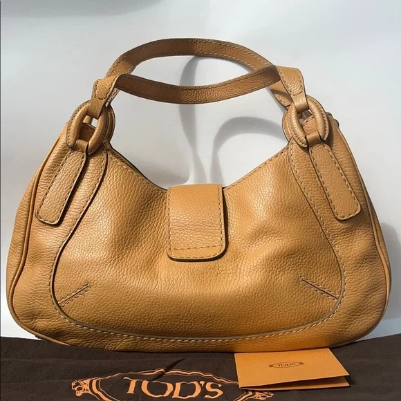 Auth. Vintage Tod’s Vachetta (Tan) Pebble Leather Shoulder/Handbag